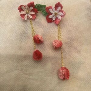 Floral Crochet Earrings with Gold Chain